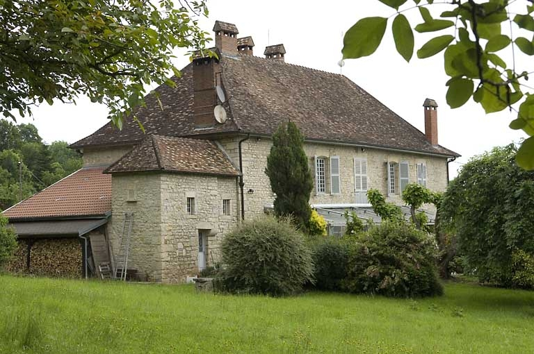 Logement patronal vu de trois quarts gauche. © Jérôme Mongreville / Région Bourgogne-Franche-Comté, Inventaire du patrimoine - 2008 Logement patronal vu de trois quarts gauche. © Jérôme Mongreville / Région Bourgogne-Franche-Comté, Inventaire du patrimoine - 2008