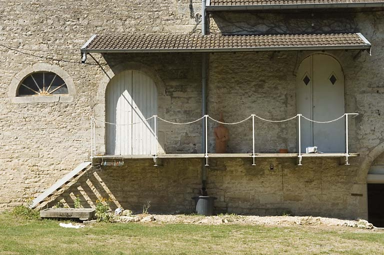 Détail de la façade sud du haut fourneau. © Jérôme Mongreville / Région Bourgogne-Franche-Comté, Inventaire du patrimoine - 2008
