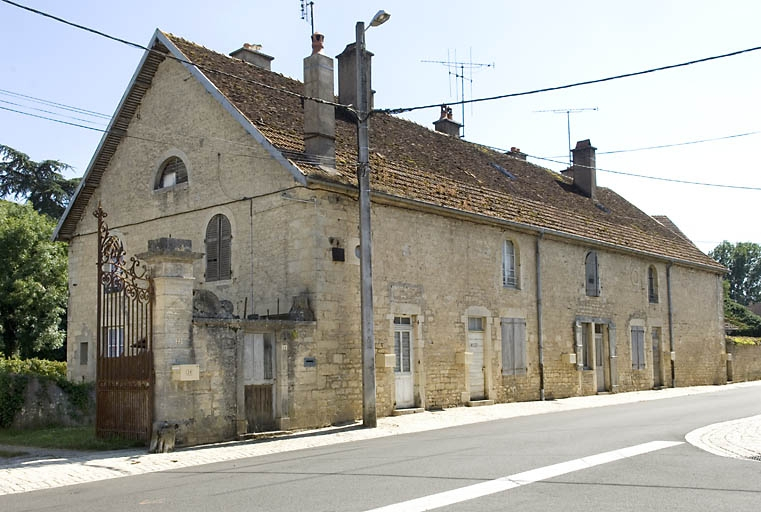 Logement ouvrier depuis le nord. © Jérôme Mongreville / Région Bourgogne-Franche-Comté, Inventaire du patrimoine - 2008