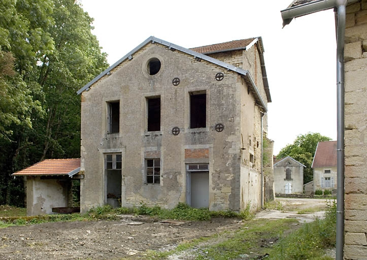 Façade ouest du haut fourneau. © Jérôme Mongreville / Région Bourgogne-Franche-Comté, Inventaire du patrimoine - 2008