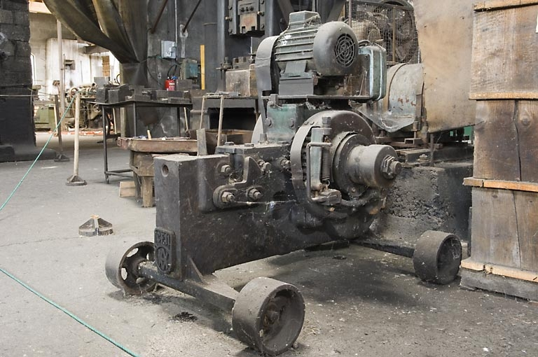 Atelier est. Cisaille. Vue rapprochée. © Jérôme Mongreville / Région Bourgogne-Franche-Comté, Inventaire du patrimoine - 2008