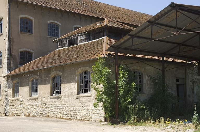 Atelier de réparation (?). © Jérôme Mongreville / Région Bourgogne-Franche-Comté, Inventaire du patrimoine - 2008