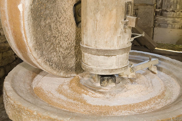 Meules. Détail (1). © Jérôme Mongreville / Région Bourgogne-Franche-Comté, Inventaire du patrimoine - 2008