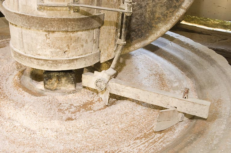 Meules. Détail (3). © Jérôme Mongreville / Région Bourgogne-Franche-Comté, Inventaire du patrimoine - 2008