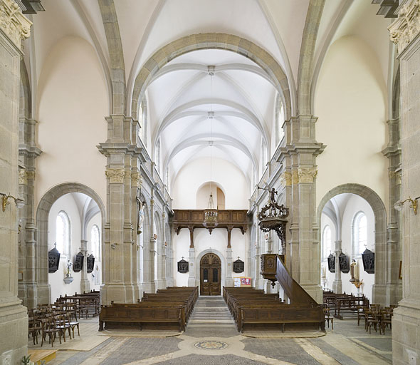 La nef vue du choeur. © Jérôme Mongreville / Région Bourgogne-Franche-Comté, Inventaire du patrimoine - 2009