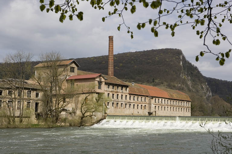 Vue de trois quarts des ateliers de préparation de la pâte. © Yves Sancey / Région Bourgogne-Franche-Comté, Inventaire du patrimoine - 2009