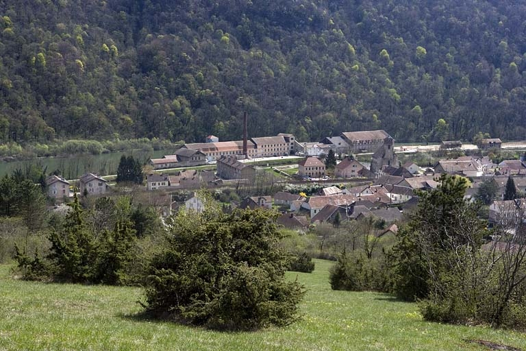Vue d'ensemble depuis l'ouest. © Yves Sancey / Région Bourgogne-Franche-Comté, Inventaire du patrimoine - 2009