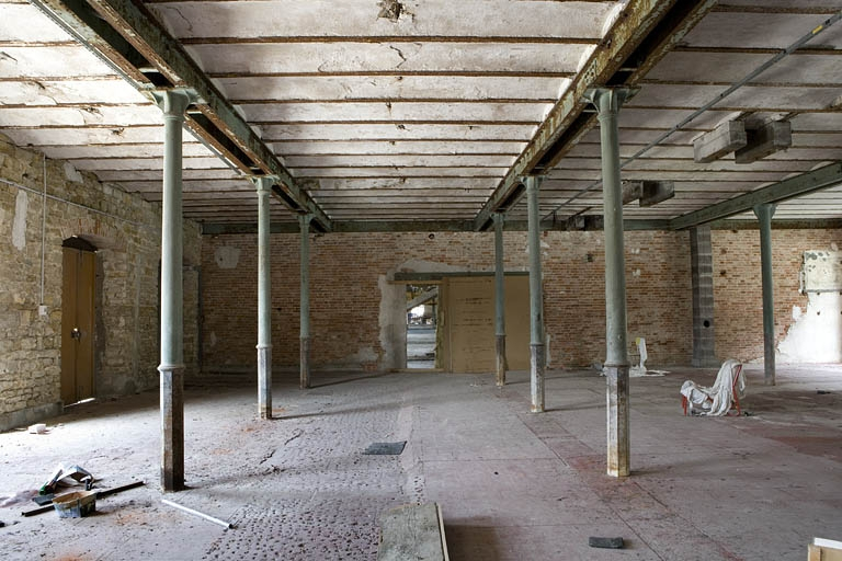 Atelier de préparation de la pâte. Partie nord (premier étage). © Yves Sancey / Région Bourgogne-Franche-Comté, Inventaire du patrimoine - 2009