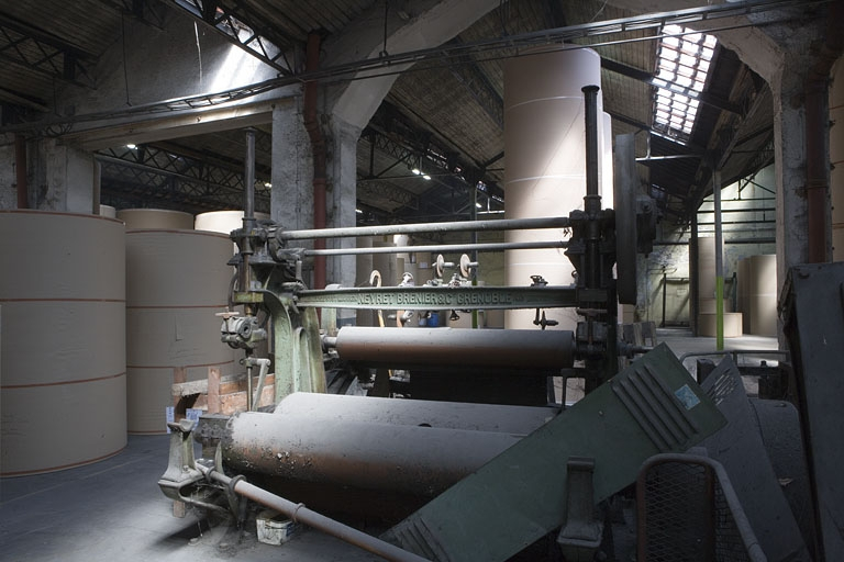 Magasin industriel. Bobineuse Neyret-Brenier. © Yves Sancey / Région Bourgogne-Franche-Comté, Inventaire du patrimoine - 2009
