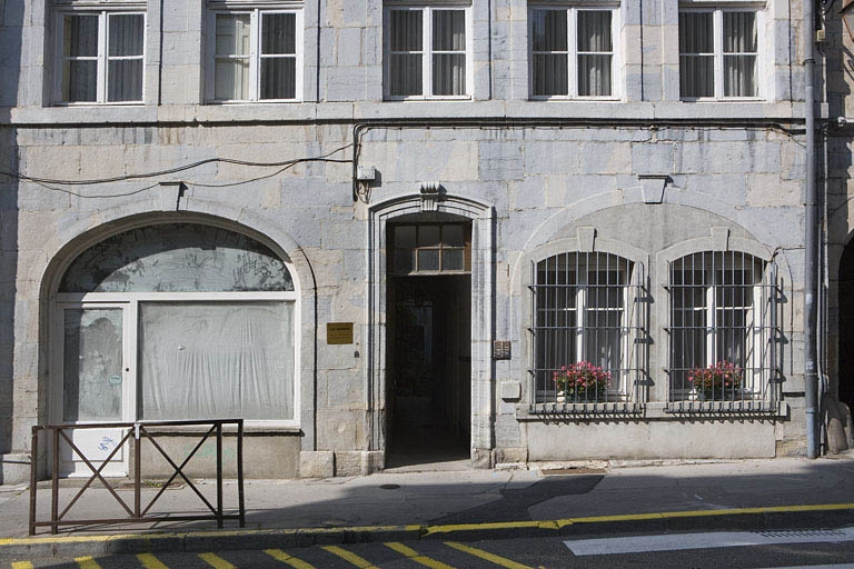 Logis sur rue, détail du rez-de-chaussée. © Yves Sancey / Région Bourgogne-Franche-Comté, Inventaire du patrimoine - 2009