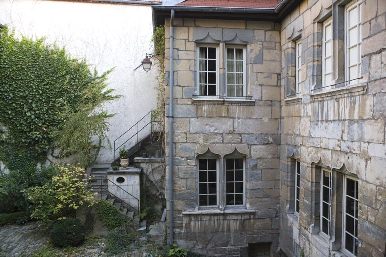 Aile du logis, façade latérale. © Yves Sancey / Région Bourgogne-Franche-Comté, Inventaire du patrimoine - 2009