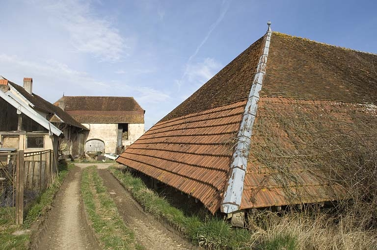 Croupe du séchoir. © Jérôme Mongreville / Région Bourgogne-Franche-Comté, Inventaire du patrimoine - 2009