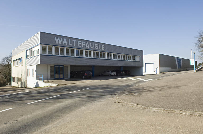Vue d'ensemble des bâtiments au sud de la route de Champlitte. © Jérôme Mongreville / Région Bourgogne-Franche-Comté, Inventaire du patrimoine - 2009