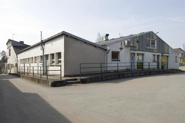 Vestiaires, bureau et atelier d'usinage. © Jérôme Mongreville / Région Bourgogne-Franche-Comté, Inventaire du patrimoine - 2009