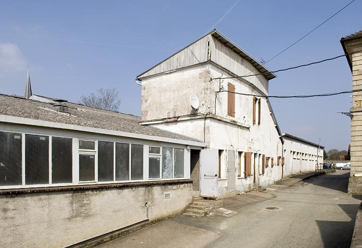 Atelier et logement. © Jérôme Mongreville / Région Bourgogne-Franche-Comté, Inventaire du patrimoine - 2009
