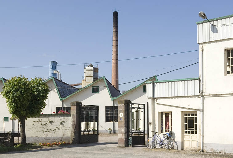 Vue de l'entrée. © Jérôme Mongreville / Région Bourgogne-Franche-Comté, Inventaire du patrimoine - 2009