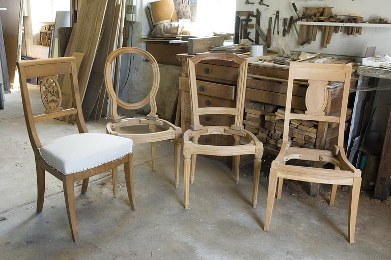 Types de chaise produite dans l'établissement. © Jérôme Mongreville / Région Bourgogne-Franche-Comté, Inventaire du patrimoine - 2009