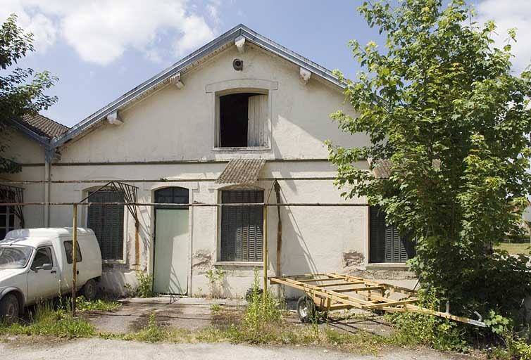 Bâtiment des bureaux (?). © Jérôme Mongreville / Région Bourgogne-Franche-Comté, Inventaire du patrimoine - 2009