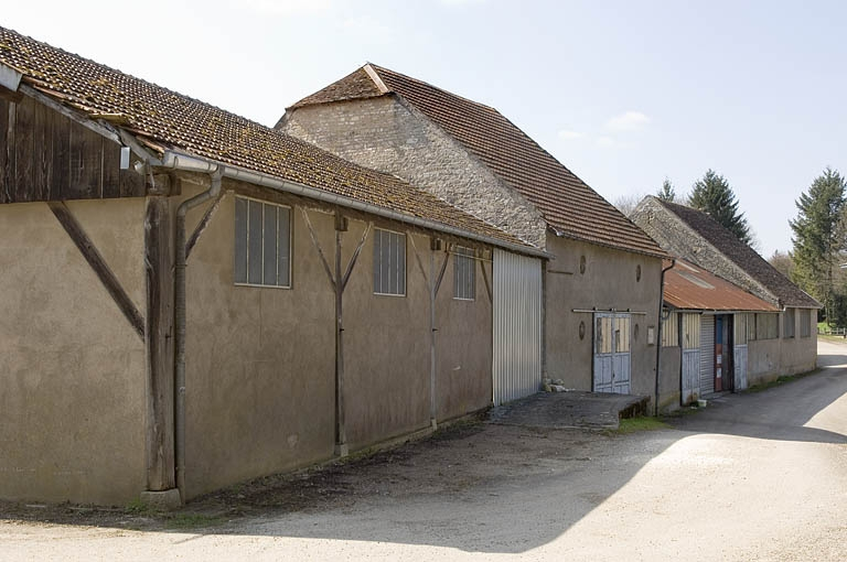 Façade nord de l'ancienne halle à charbon. © Jérôme Mongreville / Région Bourgogne-Franche-Comté, Inventaire du patrimoine - 2009