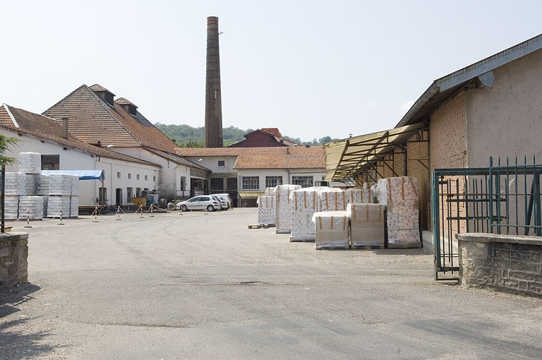 Vue depuis l'entrée. © Jérôme Mongreville / Région Bourgogne-Franche-Comté, Inventaire du patrimoine - 2009