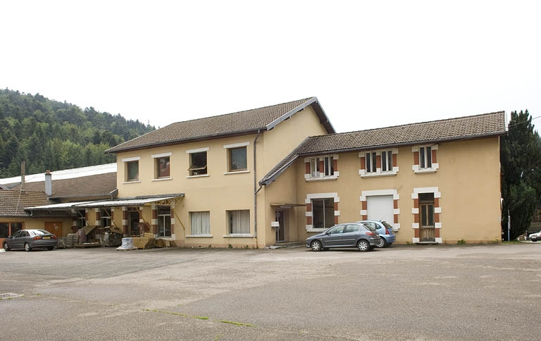 Les bureaux vus depuis le nord. © Jérôme Mongreville / Région Bourgogne-Franche-Comté, Inventaire du patrimoine - 2009