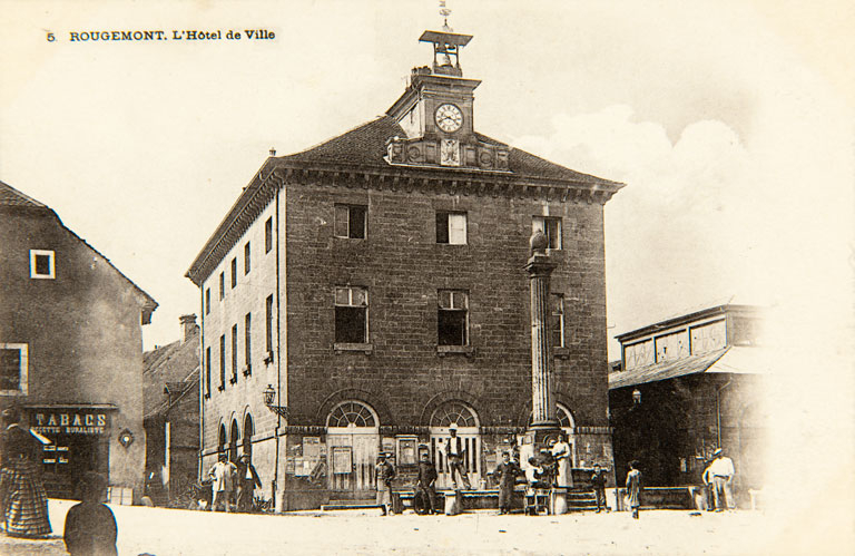 Rougemont. L'Hôtel de ville. © Jérôme Mongreville / Région Bourgogne-Franche-Comté, Inventaire du patrimoine - 2010