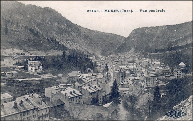 Morez (Jura). - Vue générale [du quartier du centre depuis le nord-ouest], 1er quart 20e siècle. © Yves  Sancey (reproduction) / Région Bourgogne-Franche-Comté, Inventaire du patrimoine - 2010