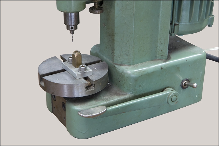 Mandrin et plateau porte-pièce. © Yves Sancey / Région Bourgogne-Franche-Comté, Inventaire du patrimoine - 2010