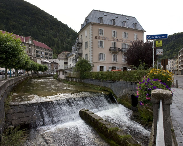 Vue d'ensemble, depuis le nord. © Yves Sancey / Région Bourgogne-Franche-Comté, Inventaire du patrimoine - 2010