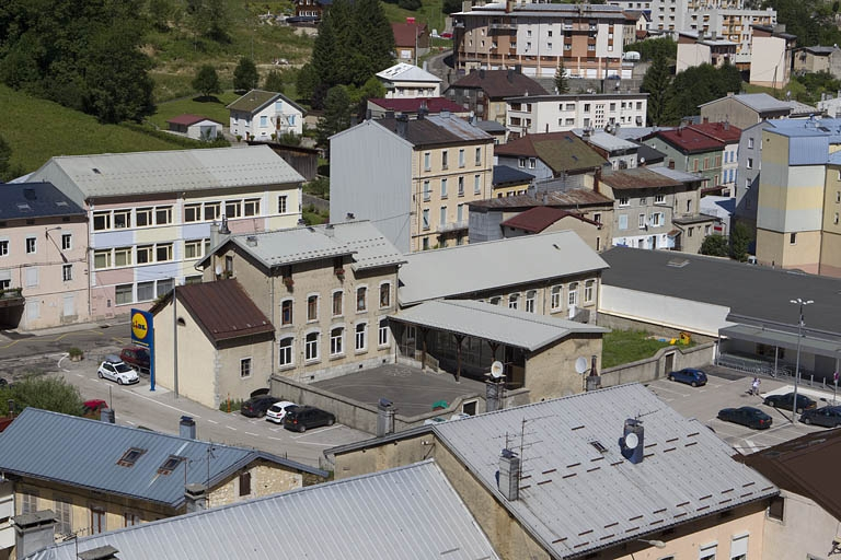 Vue d'ensemble plongeante, depuis l'est. © Yves Sancey / Région Bourgogne-Franche-Comté, Inventaire du patrimoine - 2010