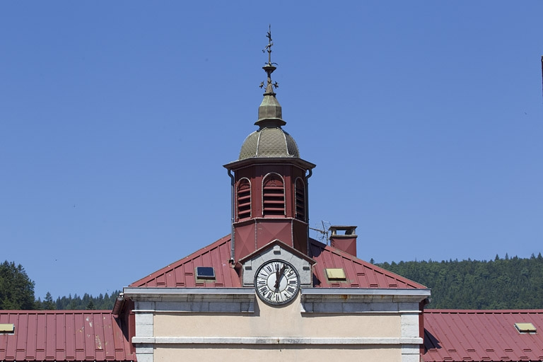 Horloge et clocher. © Yves Sancey / Région Bourgogne-Franche-Comté, Inventaire du patrimoine - 2010