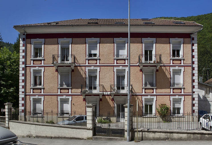 Façade antérieure. © Yves Sancey / Région Bourgogne-Franche-Comté, Inventaire du patrimoine - 2010