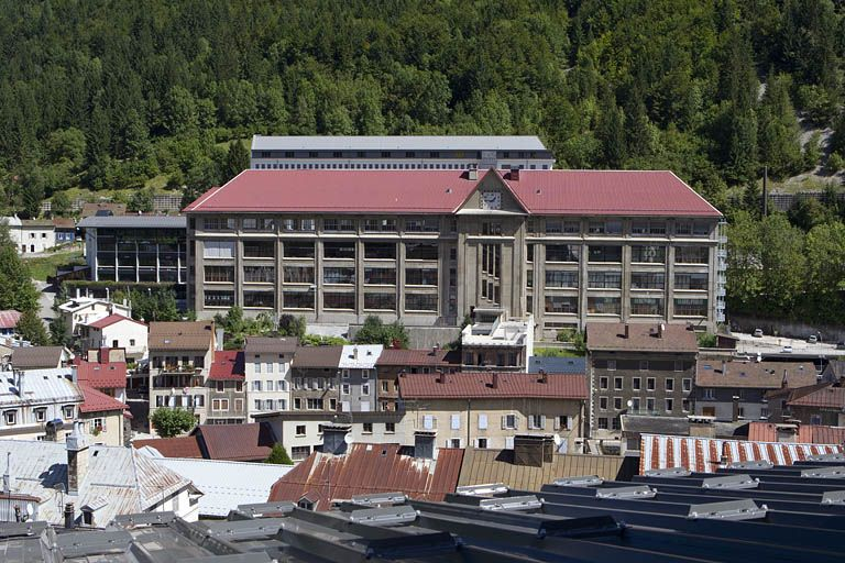 Lycée polyvalent Victor Bérard, ancienne Ecole nationale d'Optique. © Yves Sancey / Région Bourgogne-Franche-Comté, Inventaire du patrimoine - 2010