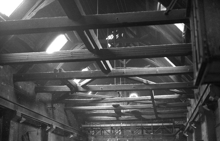 Charpente d'un atelier de fabrication. © Rémi Hamelin / Région Bourgogne-Franche-Comté, Inventaire du patrimoine - 2010