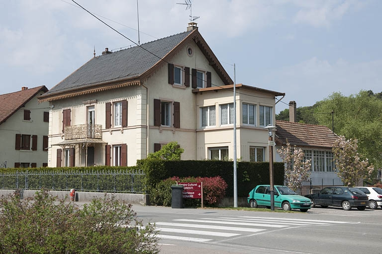 Vue d'ensemble depuis le sud. © Jérôme Mongreville / Région Bourgogne-Franche-Comté, Inventaire du patrimoine - 2011