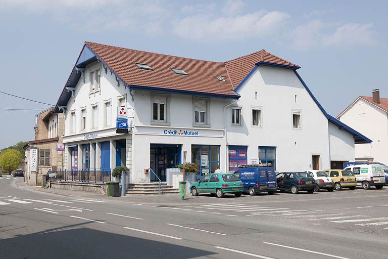 Vue de trois quarts droite. © Jérôme Mongreville / Région Bourgogne-Franche-Comté, Inventaire du patrimoine - 2011