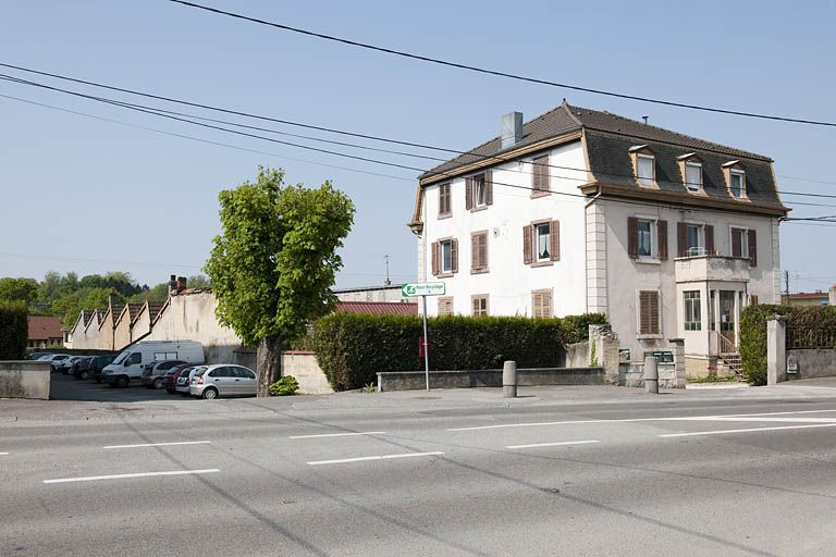 Vue d'ensemble depuis l'est. © Jérôme Mongreville / Région Bourgogne-Franche-Comté, Inventaire du patrimoine - 2011