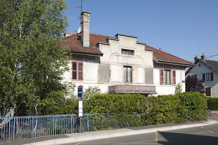 Façade antérieure. © Jérôme Mongreville / Région Bourgogne-Franche-Comté, Inventaire du patrimoine - 2011