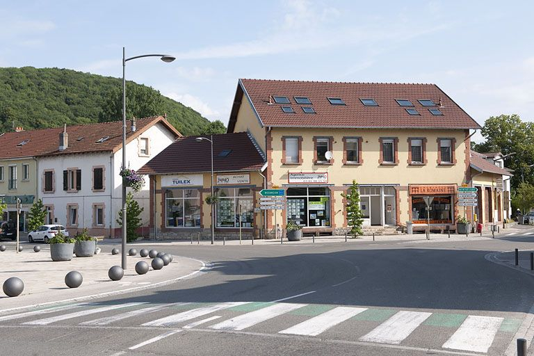 Vue d'ensemble depuis le sud. © Jérôme Mongreville / Région Bourgogne-Franche-Comté, Inventaire du patrimoine - 2011