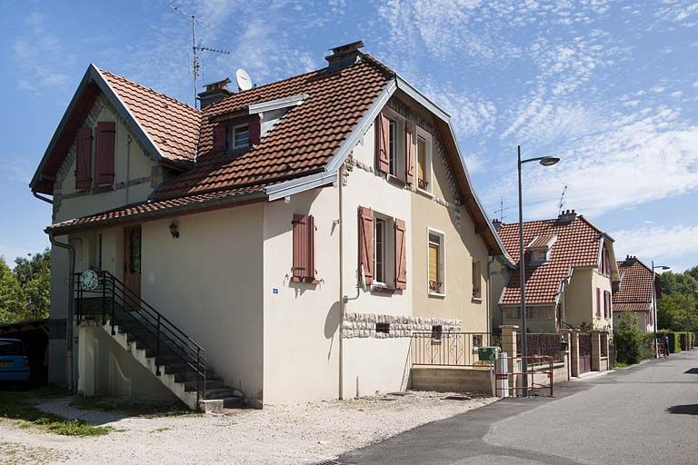 Alignement de façades. © Jérôme Mongreville / Région Bourgogne-Franche-Comté, Inventaire du patrimoine - 2011