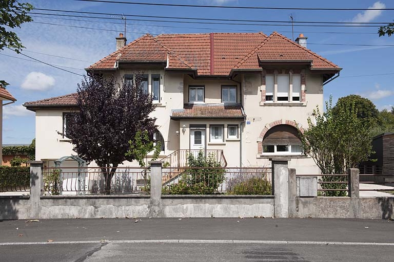 Maison jumellée. © Jérôme Mongreville / Région Bourgogne-Franche-Comté, Inventaire du patrimoine - 2011