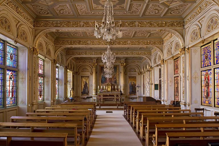 Logis principal, chapelle : vue d'ensemble depuis l'entrée. © Yves Sancey / Région Bourgogne-Franche-Comté, Inventaire du patrimoine - 2011