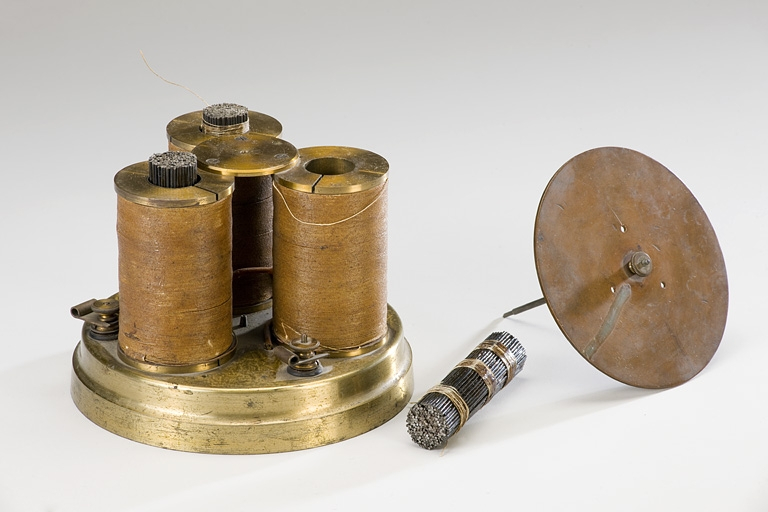 Vue d'ensemble, partiellement démonté. © Marc Loukachine / Région Bourgogne-Franche-Comté, Inventaire du patrimoine - 2012