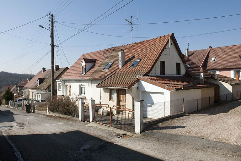 Maisons jumelées rue d'Alsace. © Jérôme Mongreville / Région Bourgogne-Franche-Comté, Inventaire du patrimoine - 2012