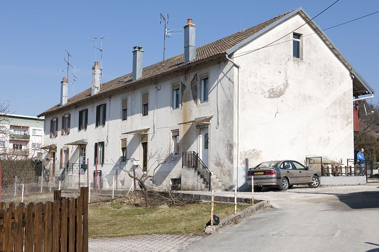 Habitation à 8 logements (?) rue du Nègre. © Jérôme Mongreville / Région Bourgogne-Franche-Comté, Inventaire du patrimoine - 2012