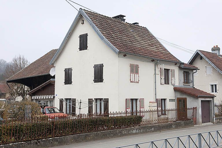 Maison individuelle rue du Mavuron. © Jérôme Mongreville / Région Bourgogne-Franche-Comté, Inventaire du patrimoine - 2012
