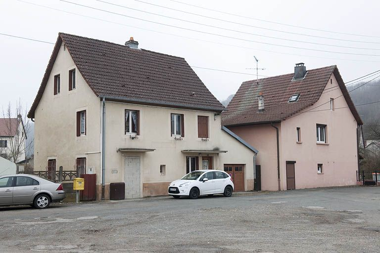 Maisons individuelles rue de la Poste. © Jérôme Mongreville / Région Bourgogne-Franche-Comté, Inventaire du patrimoine - 2012