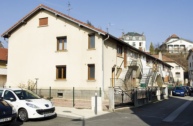 Habitation ouvrière rue de Guebwiller. © Marc Loukachine / Région Bourgogne-Franche-Comté, Inventaire du patrimoine - 2012