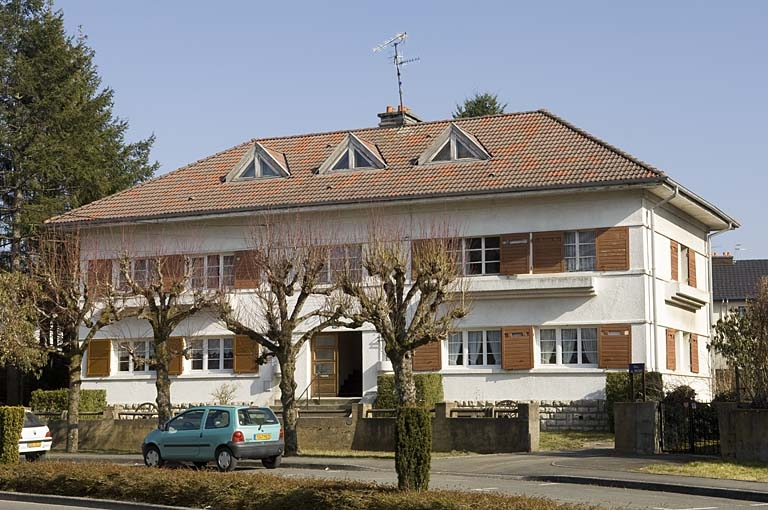 Maison de contremaîtres. © Marc Loukachine / Région Bourgogne-Franche-Comté, Inventaire du patrimoine - 2012