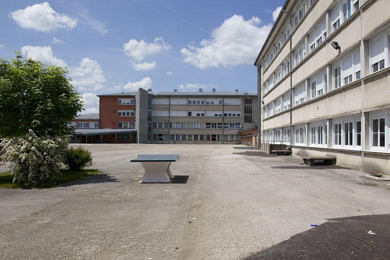 Externat et bâtiment de l'hôtellerie. © Yves Sancey / Région Bourgogne-Franche-Comté, Inventaire du patrimoine - 2012